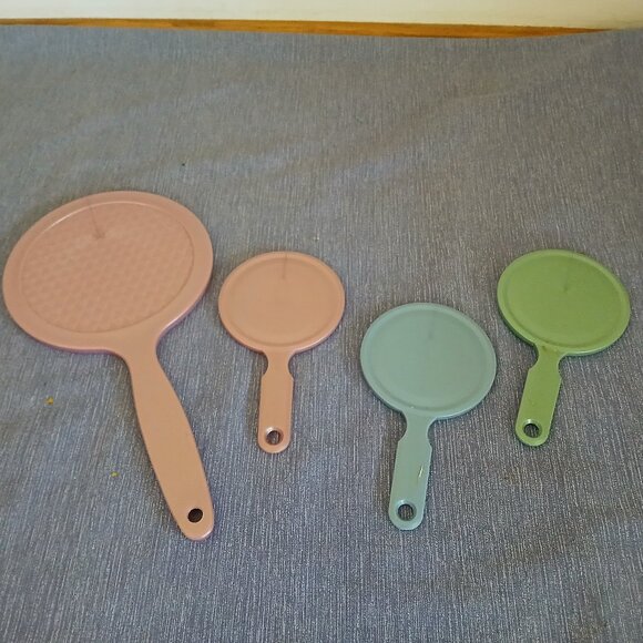Handheld Makeup Mirror Vanity Hand Mirror set of 4 - Picture 2 of 2